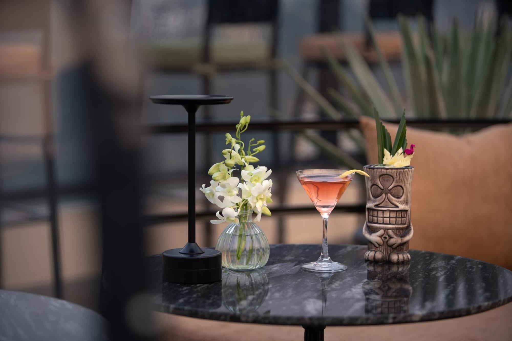 Le Premier Hotel & Rooftop Bar Hà Nội Ngoại thất bức ảnh